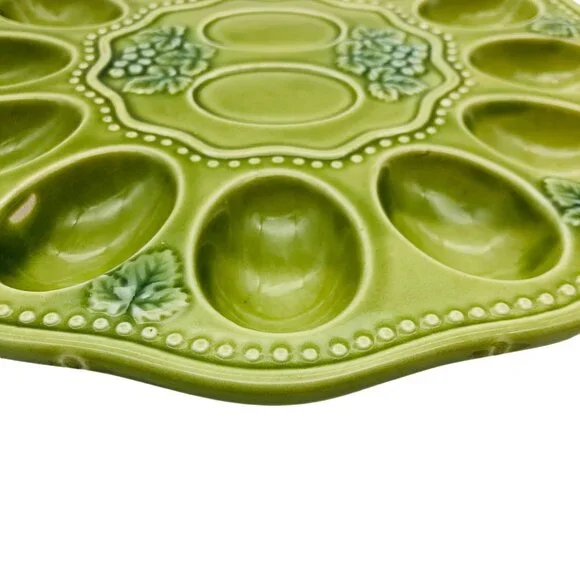 Vtg Green Majolica Deviled Egg Plate Grapevine Decorative Serving Platter